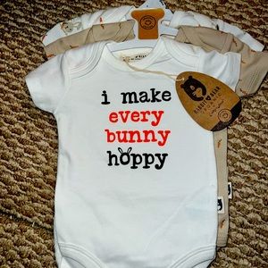 NWT Rabbit + Bear by Emily & Oliver Easter organic onesies 3-pack size 3-6m